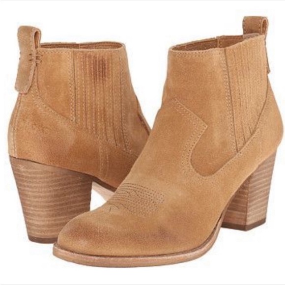 Dolce Vita Jones Camel Suede Western Chelsea Boots Ankle Booties, Size 6 - Picture 2 of 14